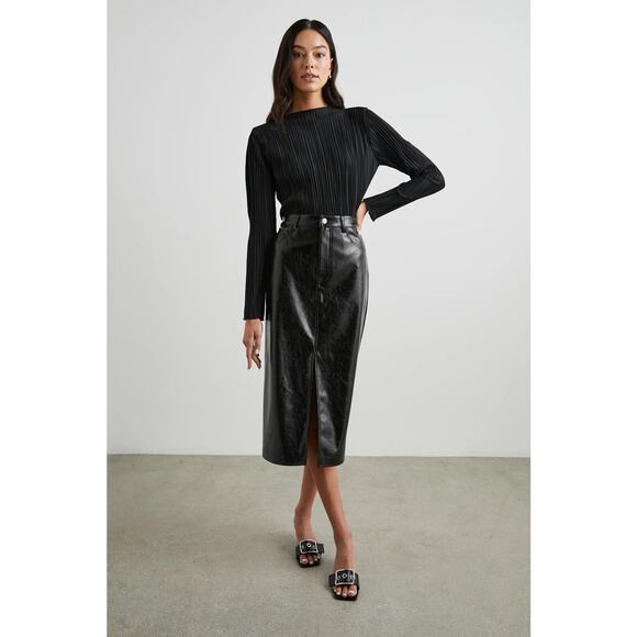 Rails Dresses & Skirts - Rails Norma Skirt Patent faux leather Size 2 Black NWT